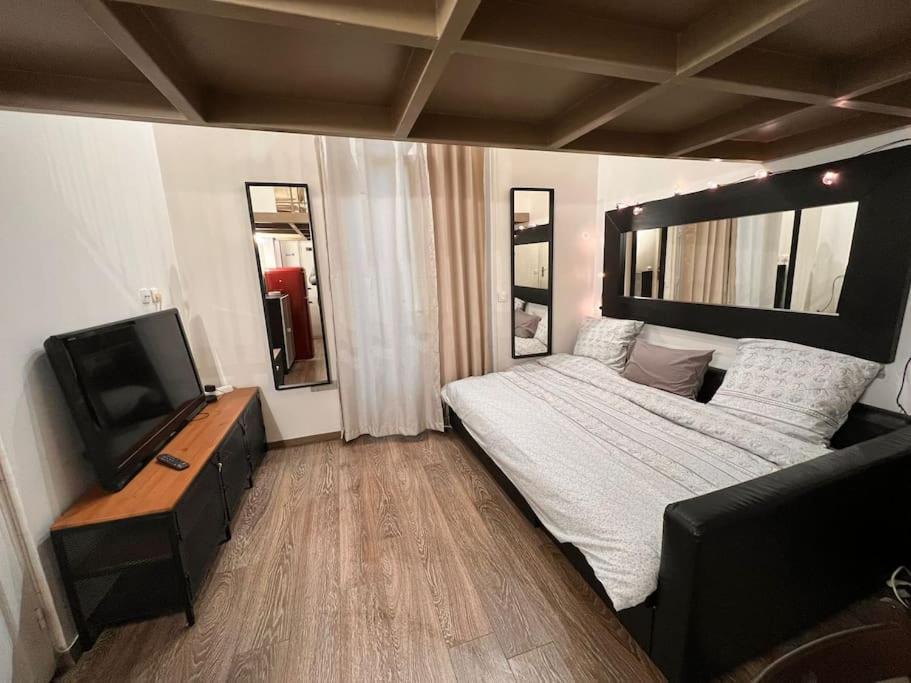 Studio Balcon Champs-Elysees - Hala Париж Екстериор снимка